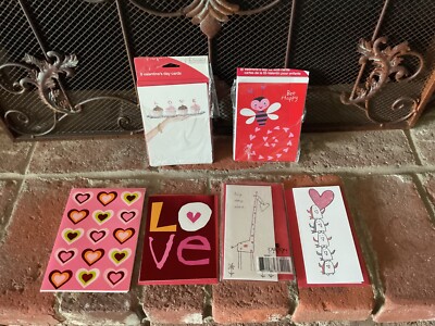 Lot Of 11 New Happy Valentines Day Cards By Carlton Cards W/Envelopes