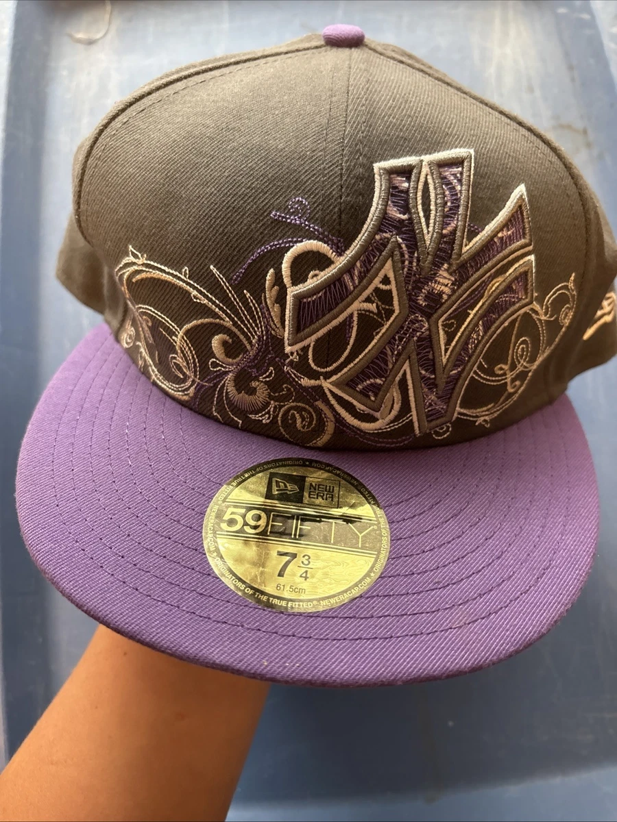 New Era New York Yankees 7 5/8 Size MLB Fan Apparel & Souvenirs