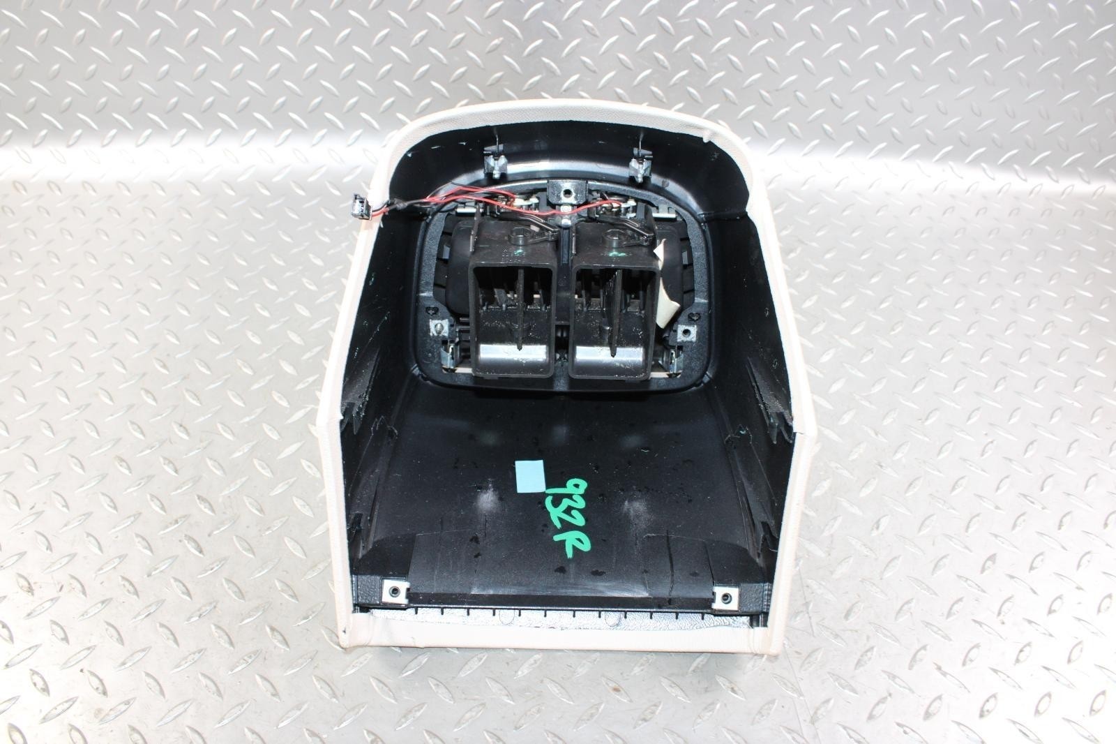Maserati Ghibli 2014-2017 Rear Air vent Tan