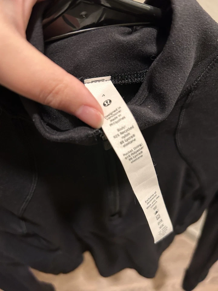 Nuevo sin etiquetas Lululemon It's Rulu Run Recortado Media Cremallera Talla 4 Foto 3 de 3