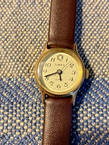 Vintage Timex T-Cell Womens Watch 18MM, New Brown Leather Band and Battery
