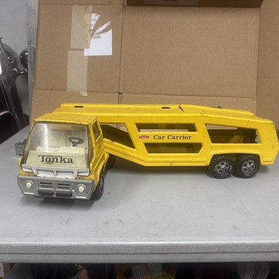 1970s Vintage Tonka Car Carrier Hauler Truck