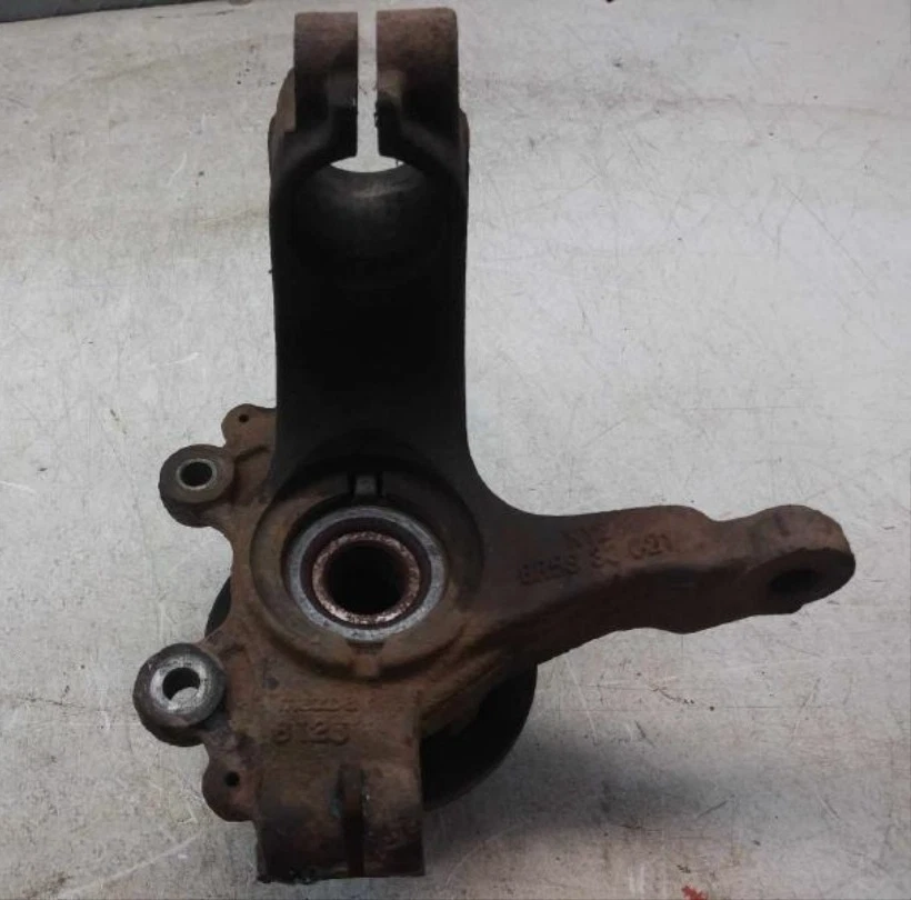 2007-2009 Mazda 3 Front Right Passenger Spindle Knuckle Assembly w/ABS Oem - Image 3 of 4