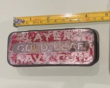 Vintage Players Gold Leaf Navy Cut Tin