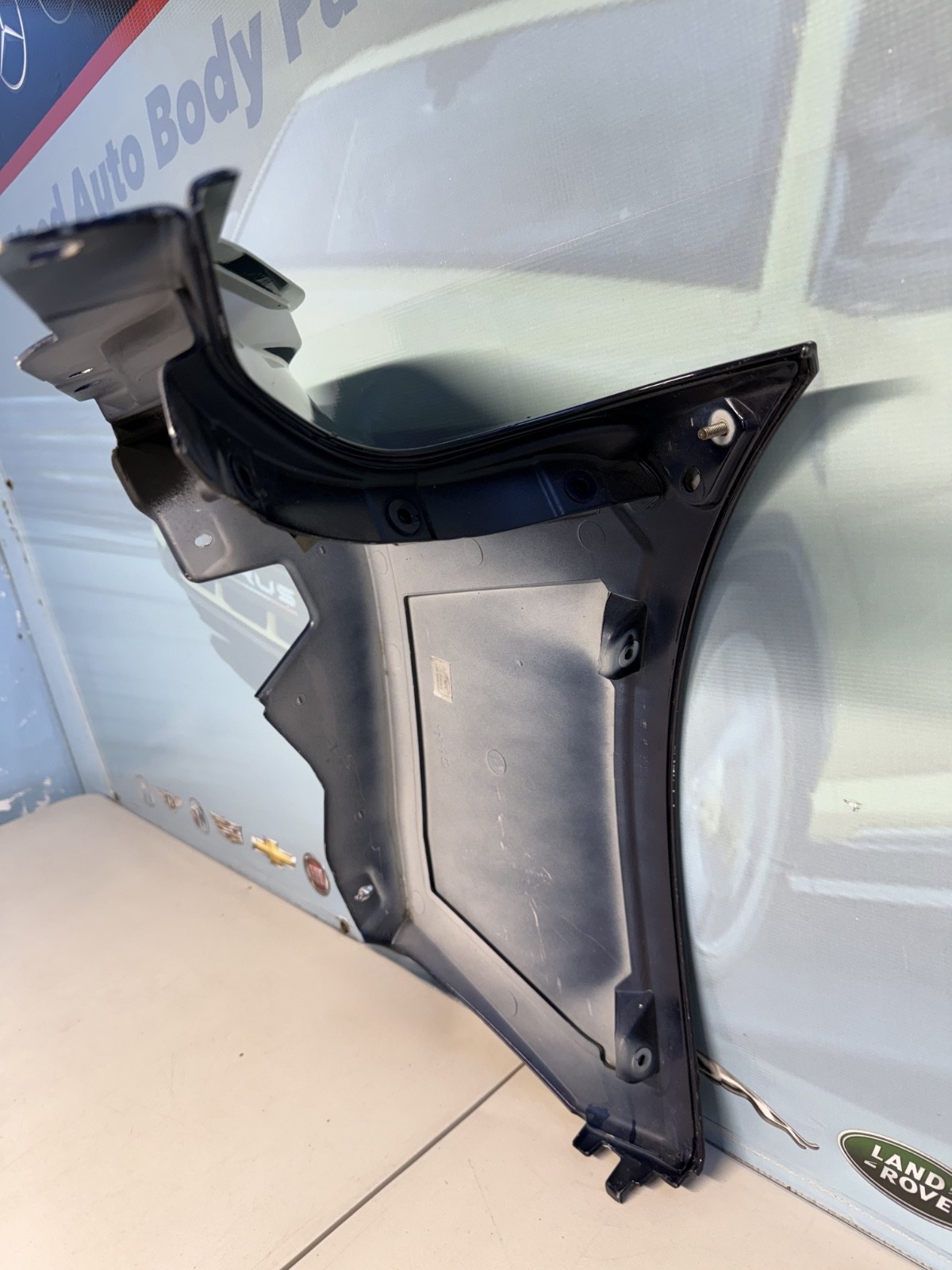 2017 2018 2019 2020 2021 2022 2023 ASTON MARTIN LEFT SIDE FENDER OEM USED