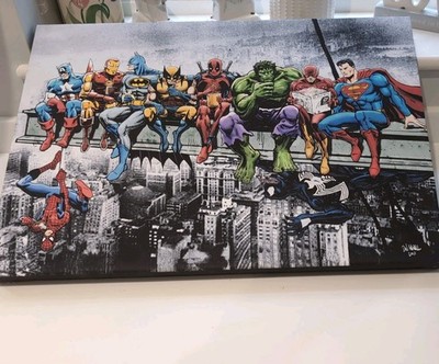 Superheld Mittagessen auf Wolkenkratzer Leinwand Wandbild 24'' x 16'' Dan Avenell
