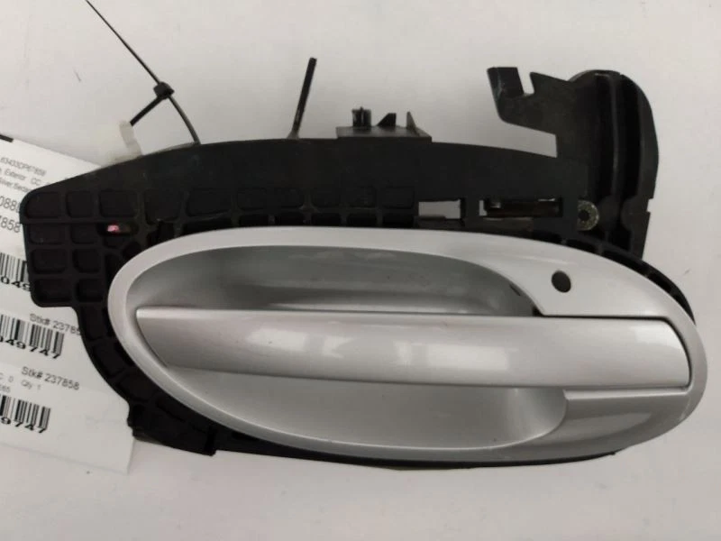 宝马 745i E65 乘客右前门把手银色 2003 2004 2005 — 第 3/4 张图片