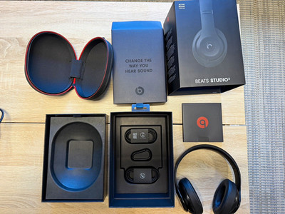 Beats Studio3 Over-Ear Kopfhörer, Schwarz, inkl. Hardcase/Etui und OVP
