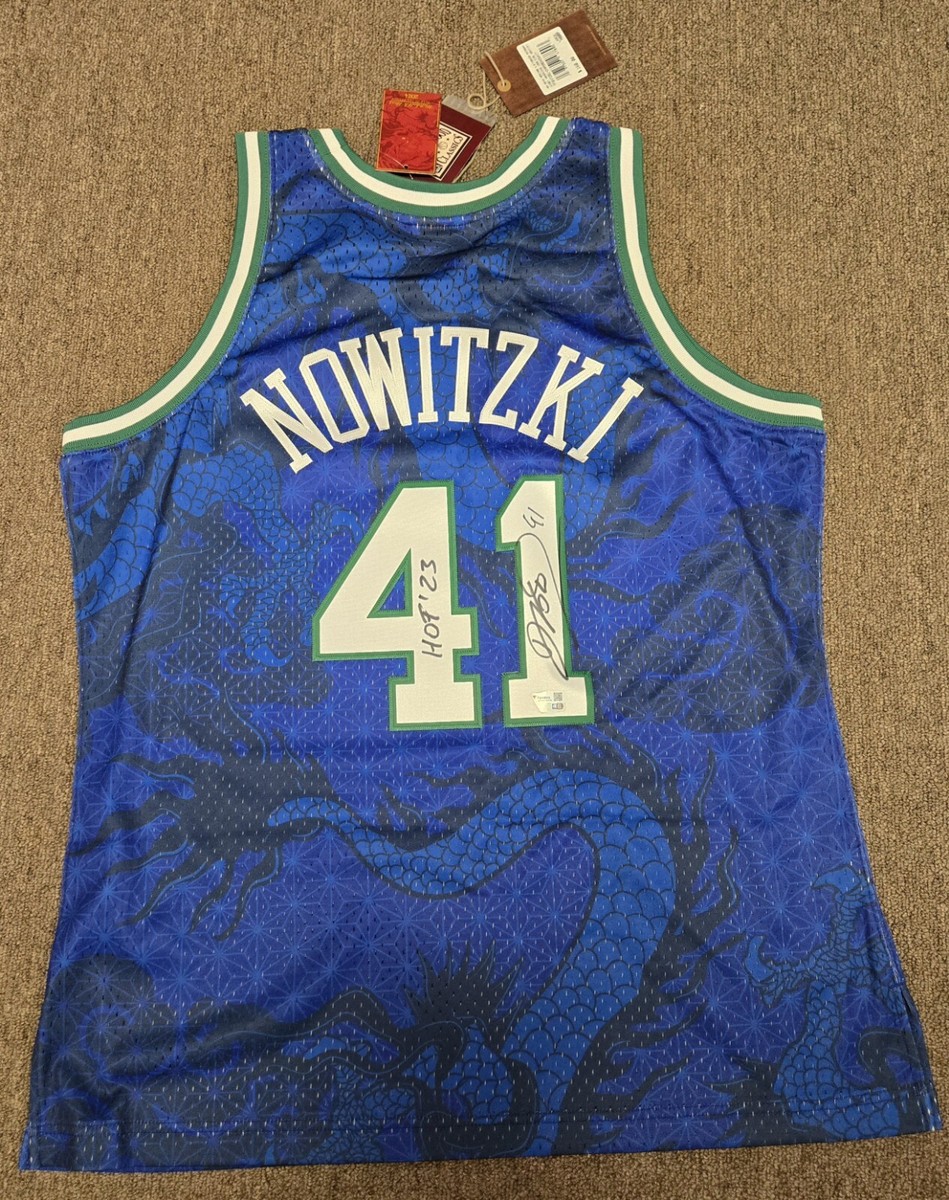 Dirk Nowitzki Mavericks Signed HOF M&N 1998-2019 Asian Heritage