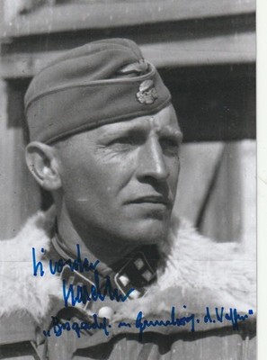 Signed photo SS-Oberfuhrer Sylvester Stadler/ Knights Croos with swords