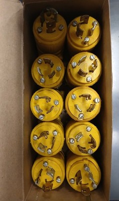 Ericson 1520-P Yellow Twist Lock Plug, NEMA L5-15; 15A, 1PH 2P/3W;  BOX OF 10
