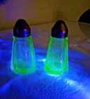 Hazel Atlas Uranium Green Depression Glass Salt & Pepper Shaker Octagon