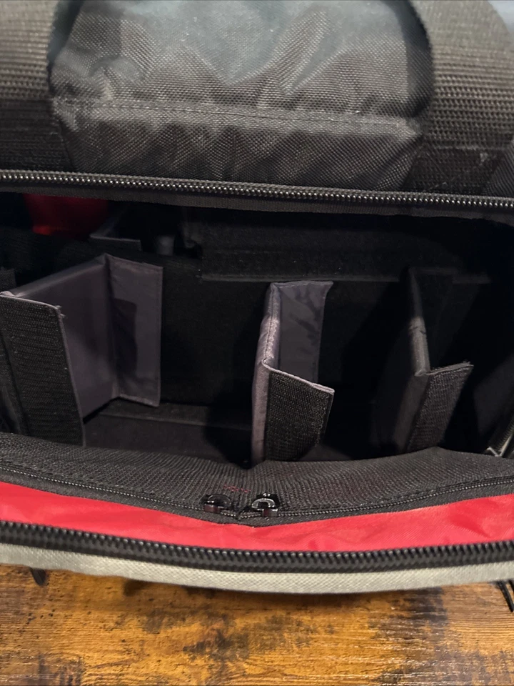 Pelican PCS155 Camera / Video / AV / Lens Backpack Soft Case Shoulder Bag - Image 2 of 4