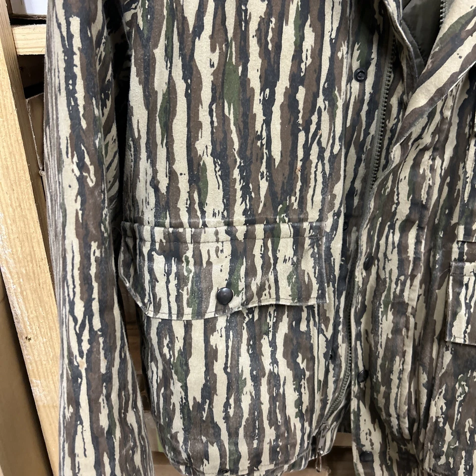 Chaqueta con Capucha Bass Pro Shop Exterior Vintage Años 80 Camuflada Cremallera Completa Caza Pequeña Foto 3 de 4