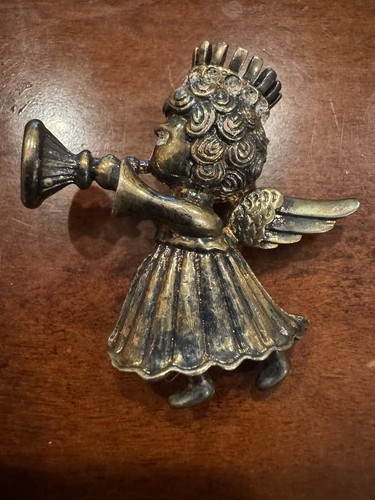 Vintage Trumpet Musical Angel Winged Brooch Rhinestone Crown