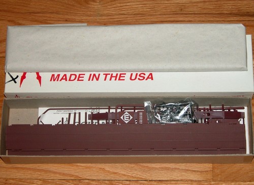 KIT DE RACK AUTOMÁTICO ABIERTO DE TRES NIVELES HO PRECISAIL 9313 ERIE LACKAWANNA | Zustand: New