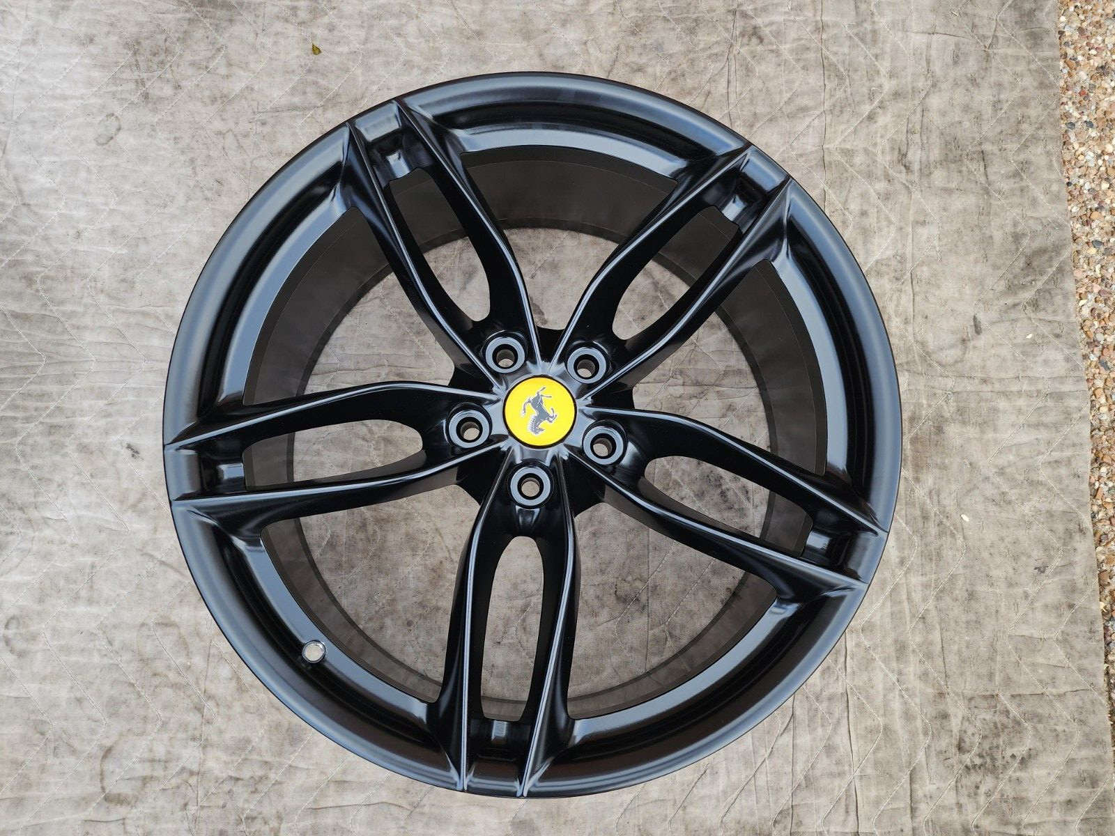 FERRARI 488 PISTA SPIDER OEM GENUINE ORIGINAL 20" FORGED WHEEL/TIRE/TPMS/CAP SET