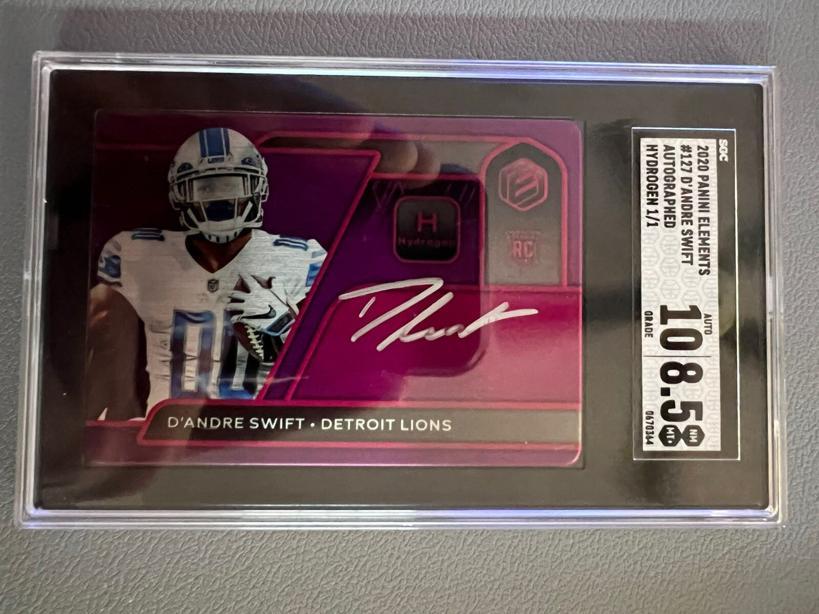 D'Andre Swift Panini Elements #127 Signature-Hydrogen 1/1