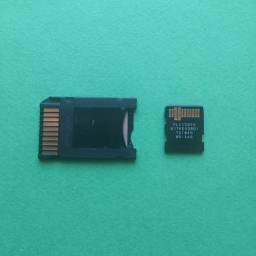 Original Genuine Sony M2 4GB Memory Card for PSP Go or PSP with Adapter Used - Picture 2 of 2