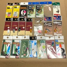 22 pieces of spoons for fishing ponds