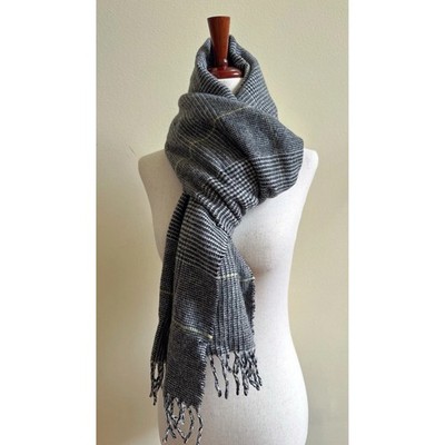 Weekend Max Mara 100% Wool Gray Woolen Scarf 18.5''x 69''
