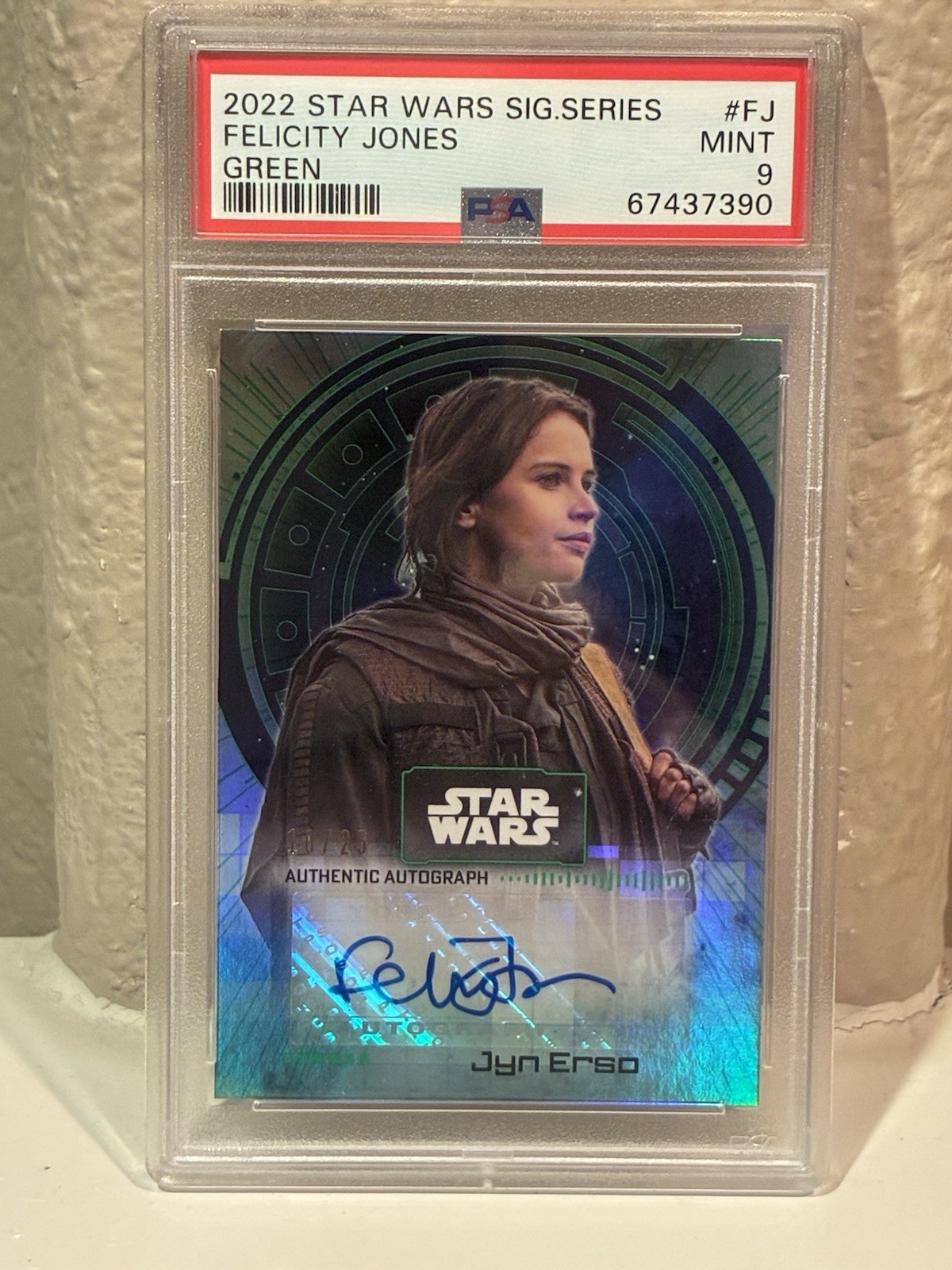 2022 Topps TOPPS STAR WARS SIGNATURE SERIES GREEN #FJ Felicity Jones front