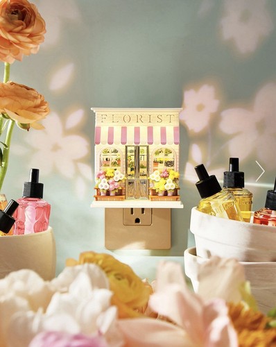 Bath And Body Works Florist Flower Shop Wallflower Plug Cottagecore Floral New - Picture 7 of 7
