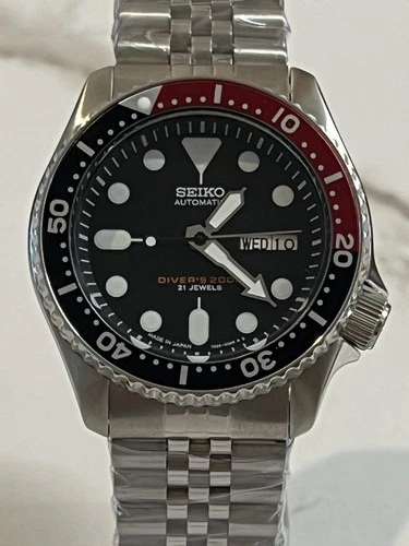 Vintage SEIKO  Diver’s 200m Automatic Black Dial Men's Watch