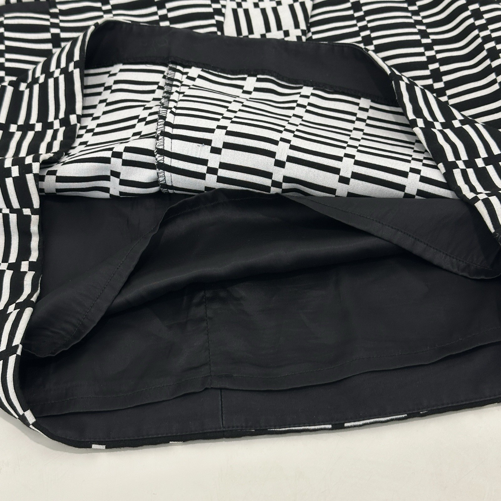 Cue Skirt Women AU 10 (29 in Waist) Black/White Striped Lined Knees Length image 7