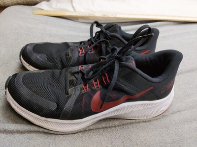Nike Quest Shoes Mens 10 44 Black Red Mesh Running Sneakers DA1105-001