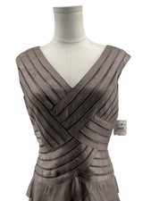 Adrianna Papell Dress Womens 8 Gray Sheath Knee Length V-Neck Ruffle Formal