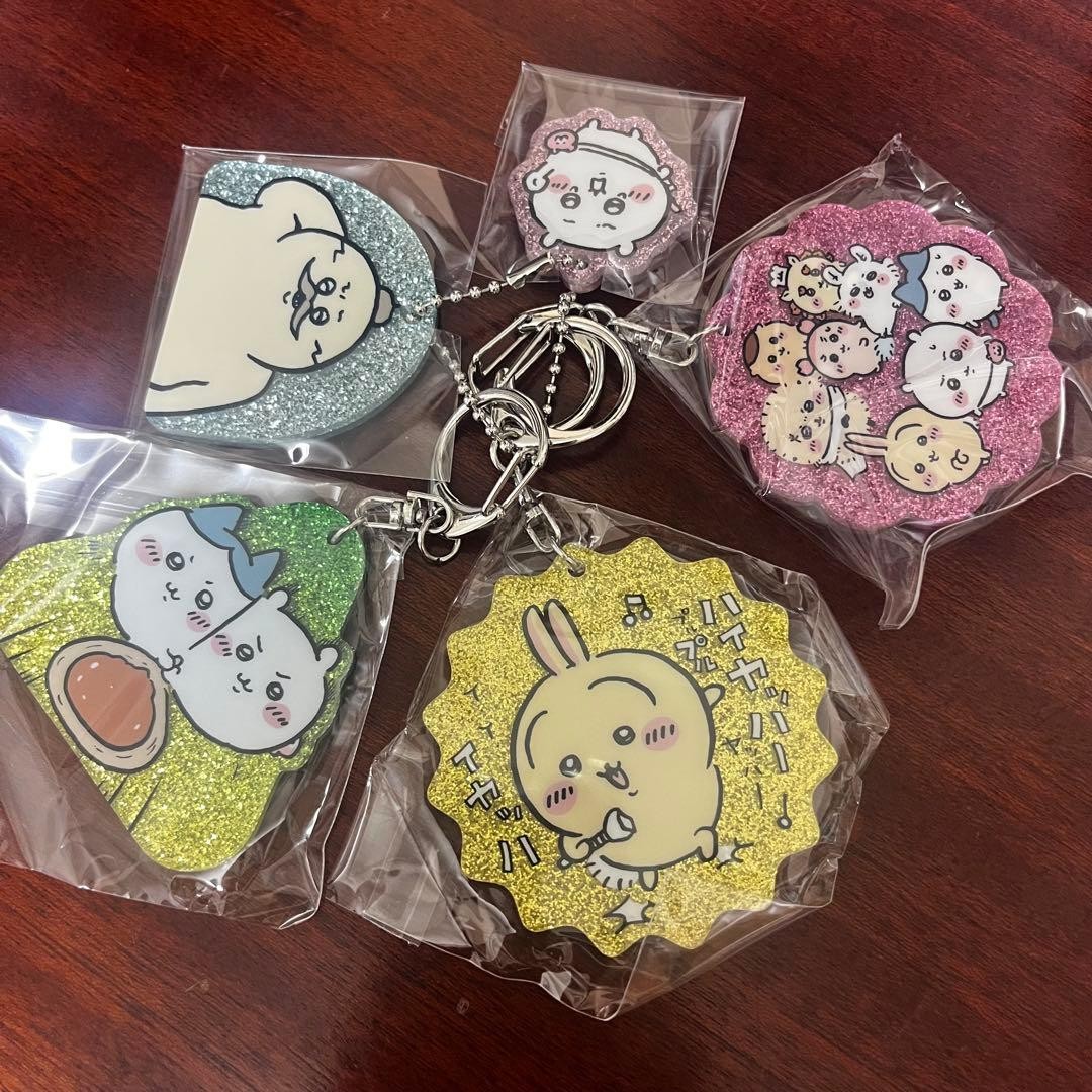 Chiikawa Capsule Toy Usagi Hamster Flying Squirrel Shima Jiro Hatamare ...