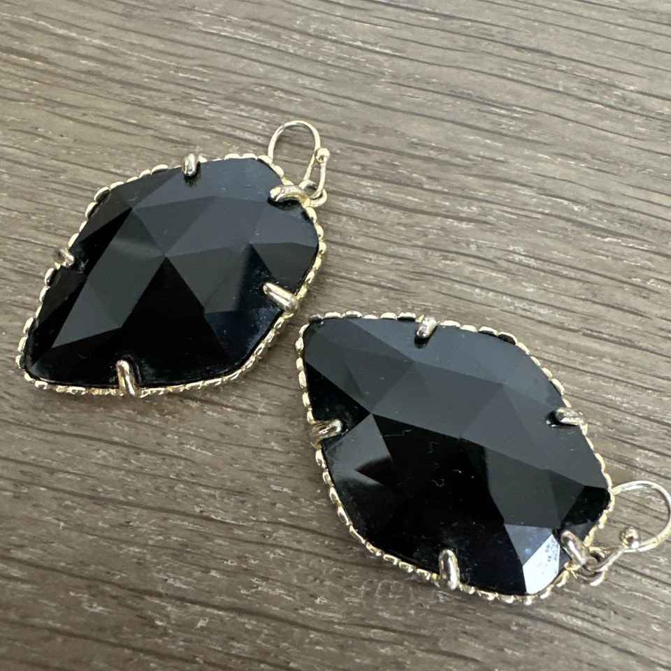 Kendra Scott Corley Earrings Gold with Black Onyx - Image 4 of 4