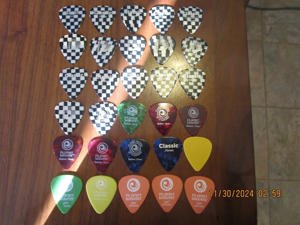 Lot of 30 D'Addario Guitar Picks - Variety of Gauges - Mostly New RL39