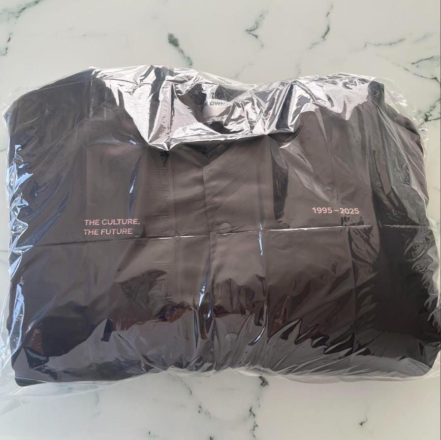 SMTOWN LIVE 2025 Official MD COACH JACKET NO Photo Card Limited