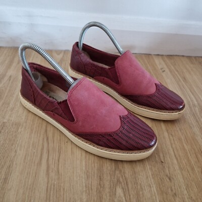 UGG Burgunderrot Leder Slipper Schuhe Größe 5,5 Schein Kroko Kroko Hadria 
