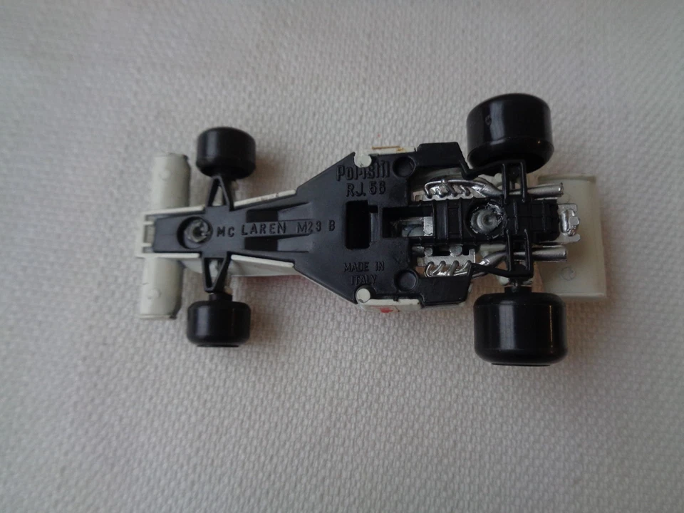 POLISTIL MODELLINO F1  1977 SCALA 1:55  MC LAREN M23 ART.RJ 56 CON SCATOLA - Immagine 3 di 4