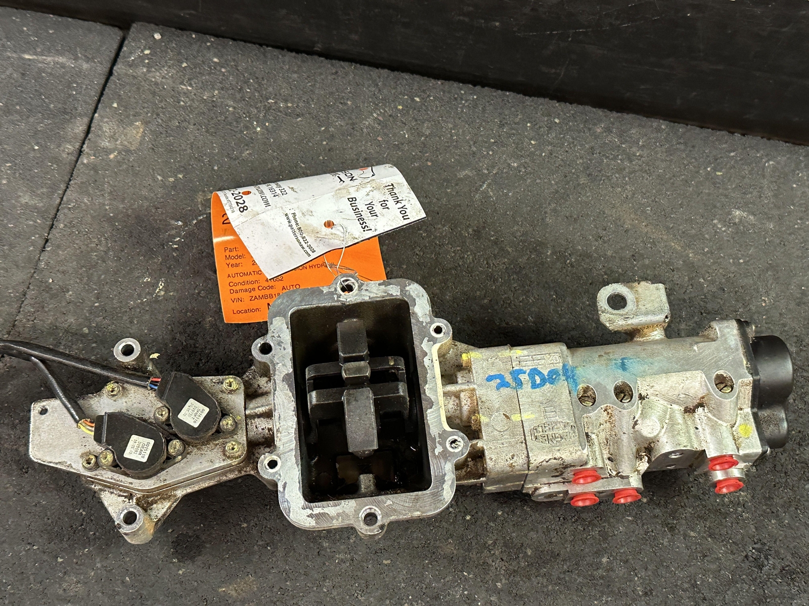 02-06 MASERATI SPYDER AUTOMATIC TRANSMISSION HYDRAULIC CLUTCH ACTUATOR 46K MILES