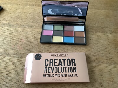 Makeup Revolution / Creator SFX Metallic Face Paint Palette / Long-Wearing