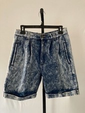 Vintage 80s 90s Acid Wash High Waisted Denim Jean MOM Shorts Holdtex 28 in waist