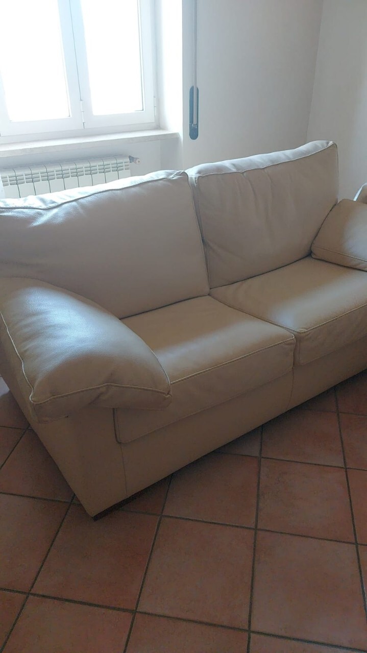 Foto 2 di 4