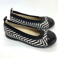 Naturino ballet flat 3842 US 8 EURO 24 woven blk white