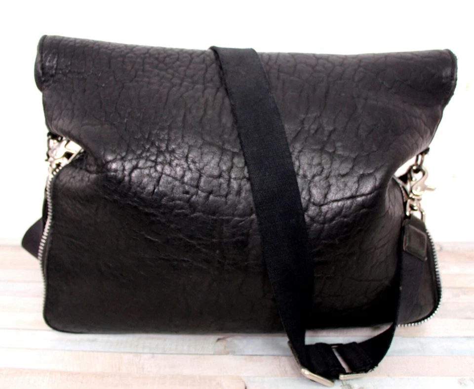 BOLSO DE HOMBRO AMPERSAND AS APOSTROPHE NEGRO BÚFALO CUERO GENUINO Foto 3 de 4