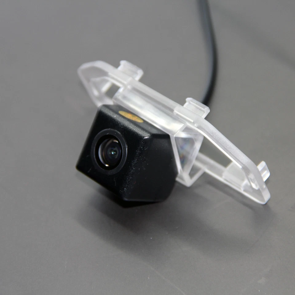 NTSC CMOS Car Reverse Rear-View Backup Camera For Toyota Camry 2012 2013 2014 - Image 3 of 4