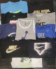 Lot of 9 - Boys Youth Nike Short Sleeve T-Shirts,  1 Under Armour Size: Small
