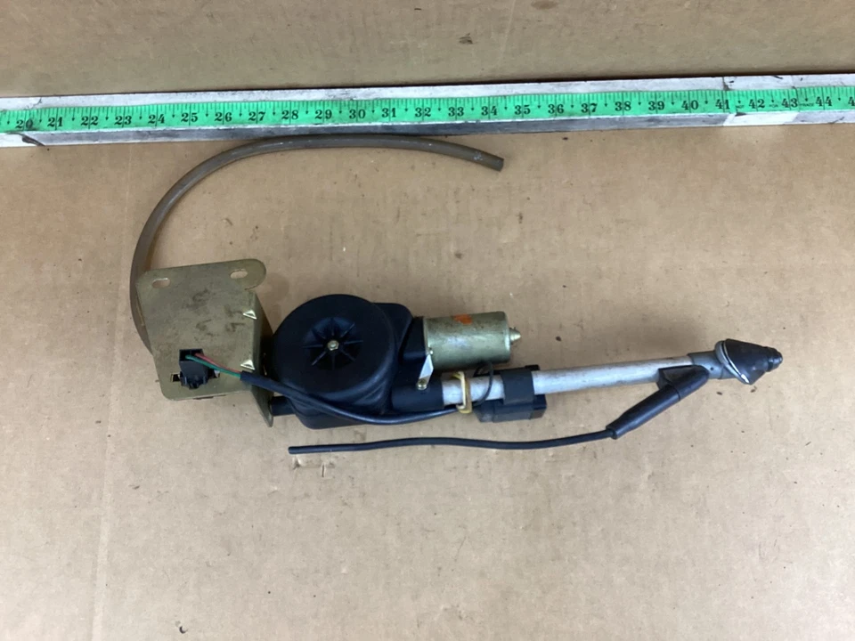 1994 - 1998 Saab 900 antena de rádio aérea 645-96SAAB900 - Imagem 4 de 4