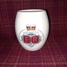 Holkham Pottery 1977 the Queens Silver Jubilee Mug. Vintage. MINT CONDITION.