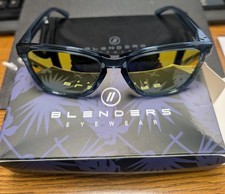 Blenders Eyewear Sydney Sunglasses Translucent Blue/Grey Gold Mirror Lens NIB