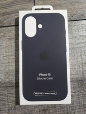 Apple iPhone 16 Silicone Case with MagSafe and Camera Control