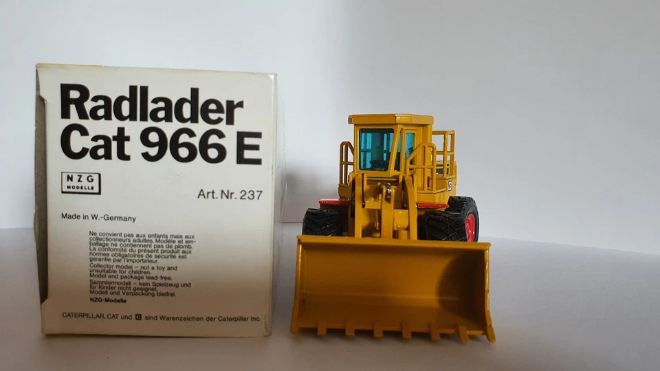 NZG Modell No 237 Radlader Cat 966 E *Neu* OVP Maßstab 1:50 - Bild 3 von 4